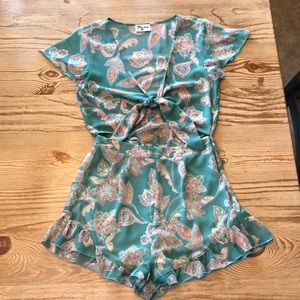 Show Me Your MuMu Romper